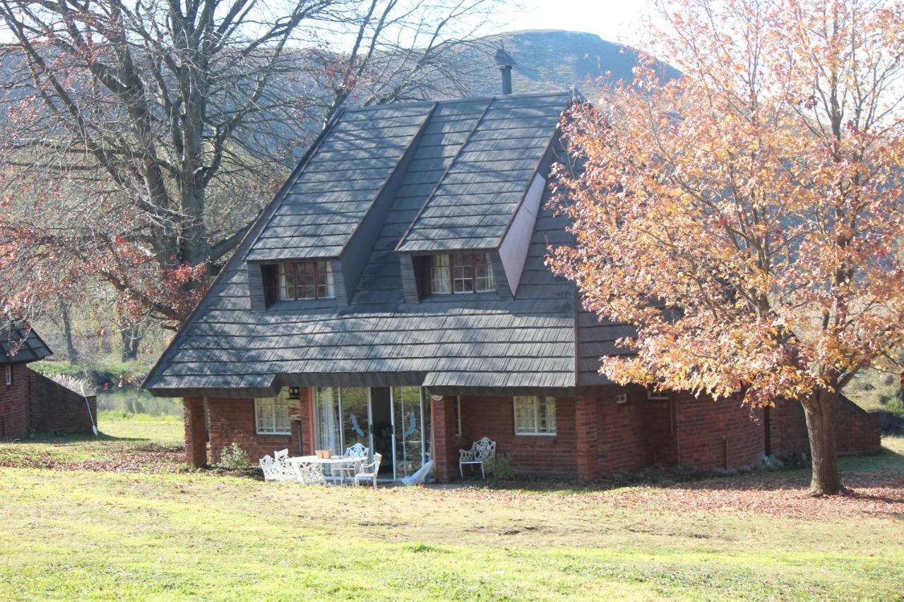 Valley Lakes Chalets Underberg Exterior photo