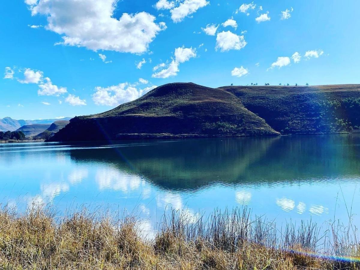 Valley Lakes Chalets Underberg Exterior photo